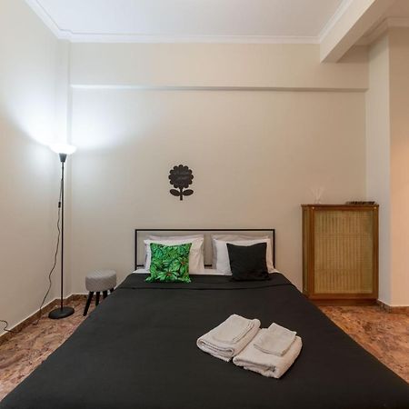 Ferienwohnung Pink Flat Exarcheia Athens Netflix Exterior foto