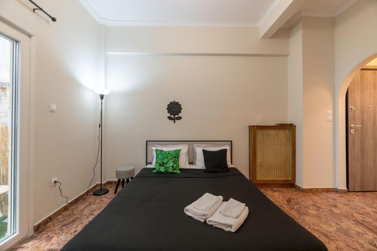 Ferienwohnung Pink Flat Exarcheia Athens Netflix Exterior foto